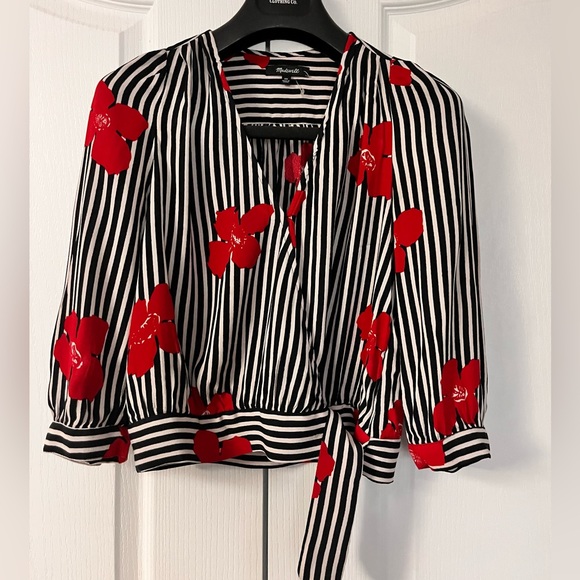 Madewell popular Wrap top printed floral /stripes and ties at the side - Picture 2 of 5
